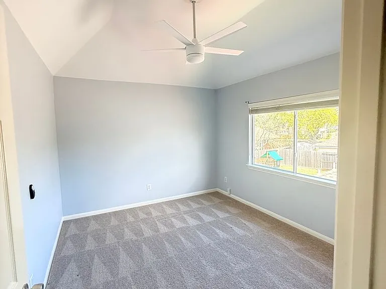 3204 Coral Ridge Dr — Photo 15