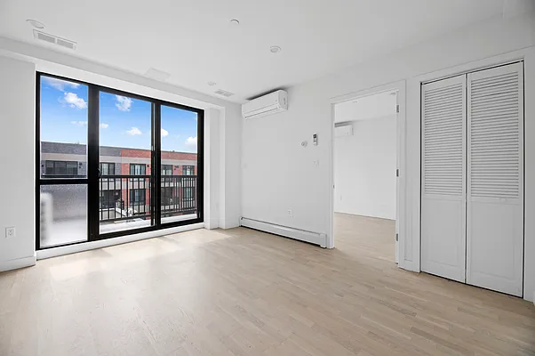 Rented by REAL New York | media 39