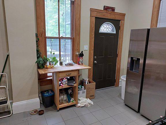 5th image of 1344 N Hoyne Ave Unit 1