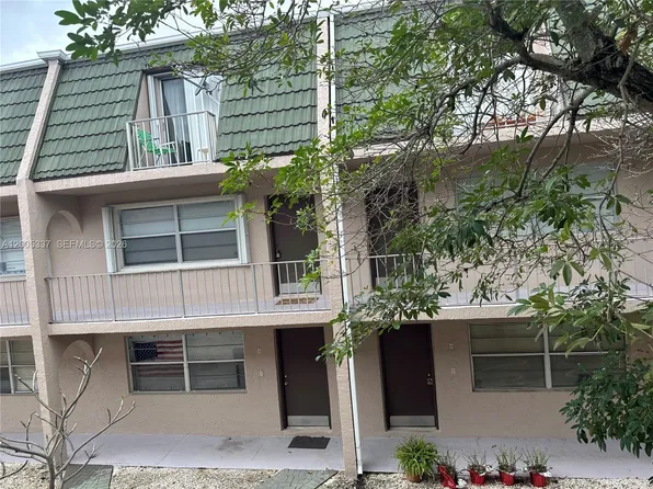 1100 SE 4th Ave APT 32, Deerfield Beach, FL 33441