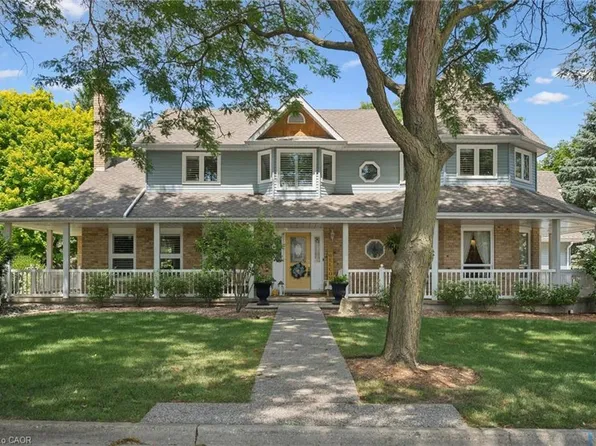 1 Bavarian Pl, Woolwich, ON N0B 2M1