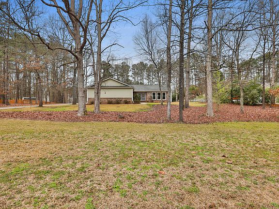 3rd image of 90 Little Creek Dr