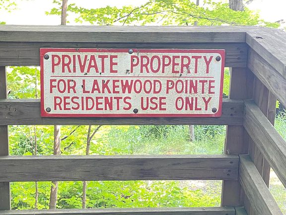 3rd image of 6281 Lakewood Pointe Dr #13