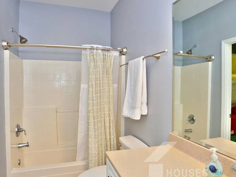 323 Blue Water Way — Photo 16
