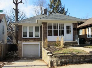 411 Dixon Ave, Joliet, IL 60435