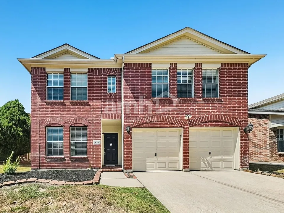 674 Cypresswood Trce