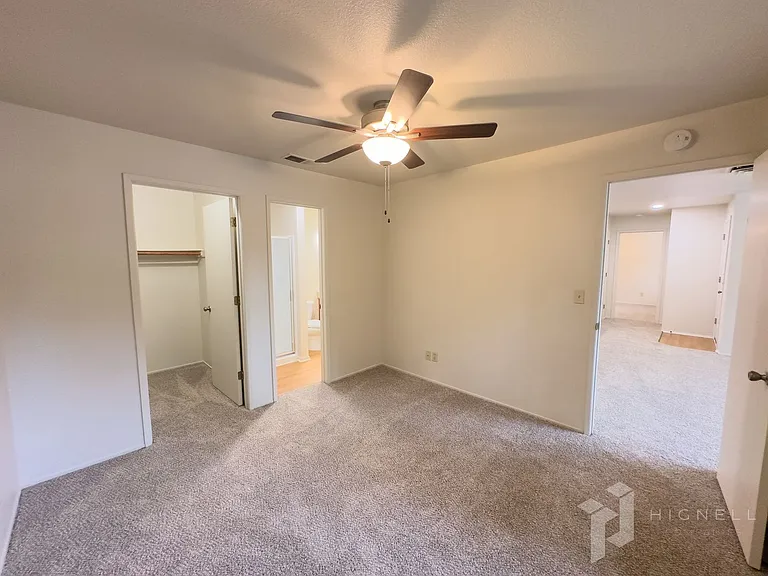 Amanda Place Apartments — Photo 45