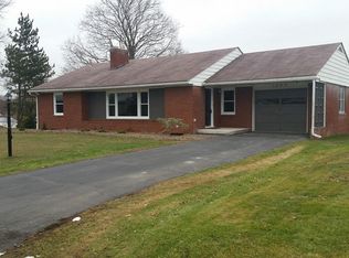 1080 Pine St, Milton, PA 17847