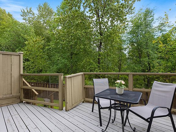 3rd image of 1328 Brunette Ave #13