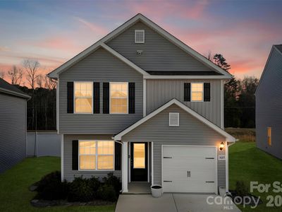 3027 Crescent Lake Ln, Charlotte, NC, 28214