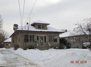 315 Oak St, Elgin, IL 60123