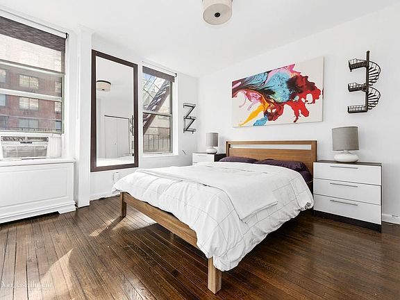 5th image of 502 W 55th St APT 3E