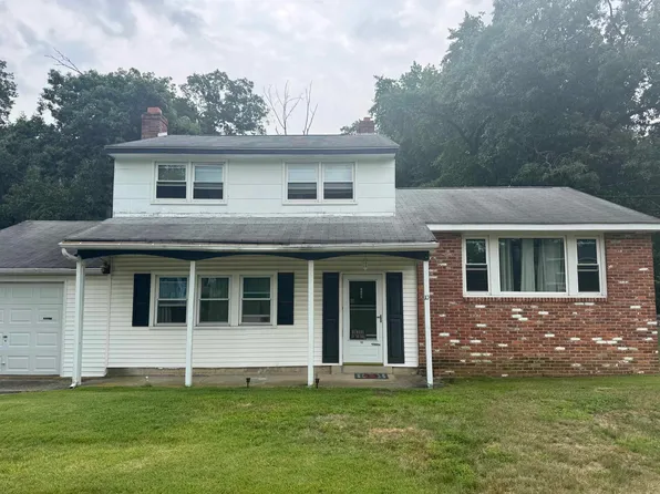10 Duchess Ave, Marlton, NJ 08053