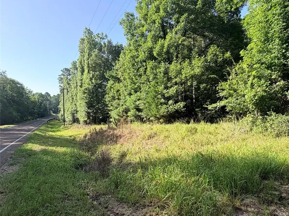 3008 E Fm #942, Leggett, TX 77350