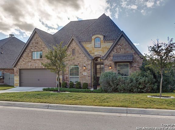 2nd image of 629 Vale Ct