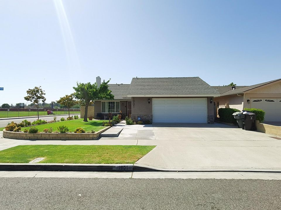 1st image of 1901 N Cedar Creek Cir