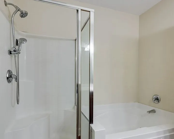 8045 Bienville Dr #Y7 — Photo 22