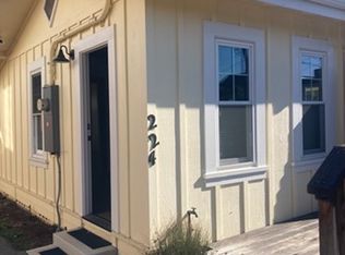 224 12th Ave, Santa Cruz, CA 95062