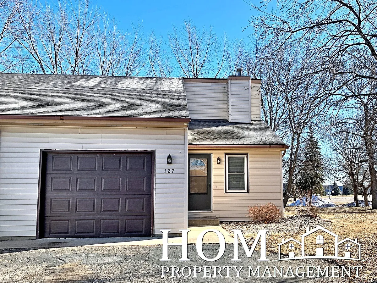 Building Photo - 127 Sandpiper Dr