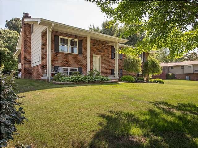 1st image of 6454 Longwood Ln