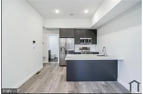 2415 N 7th St #D Photo 1