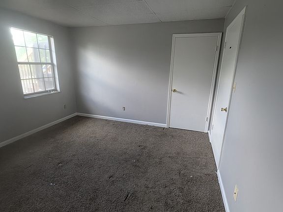 5th image of 430 Britton Ave #4