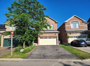 3728 Quiet Creek Dr, Mississauga, ON L5M 8B6