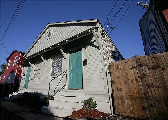 1st image of 144 Millaudon St