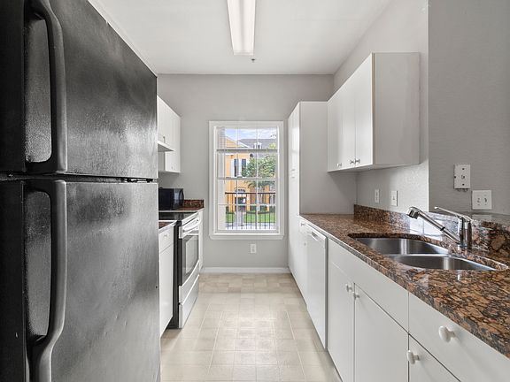 4th image of 3701 Conroy Rd APT 1823