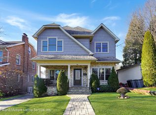 106 Delaware St, Staten Island, NY 10304