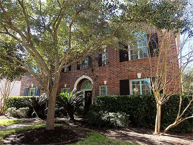 Welcome home! This property has great view of lake from the front of the house!