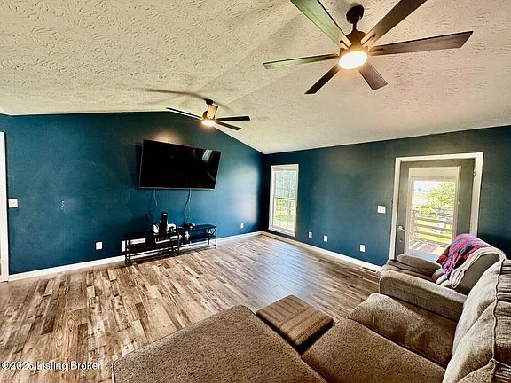 3rd image of 4666 Cissellville Rd