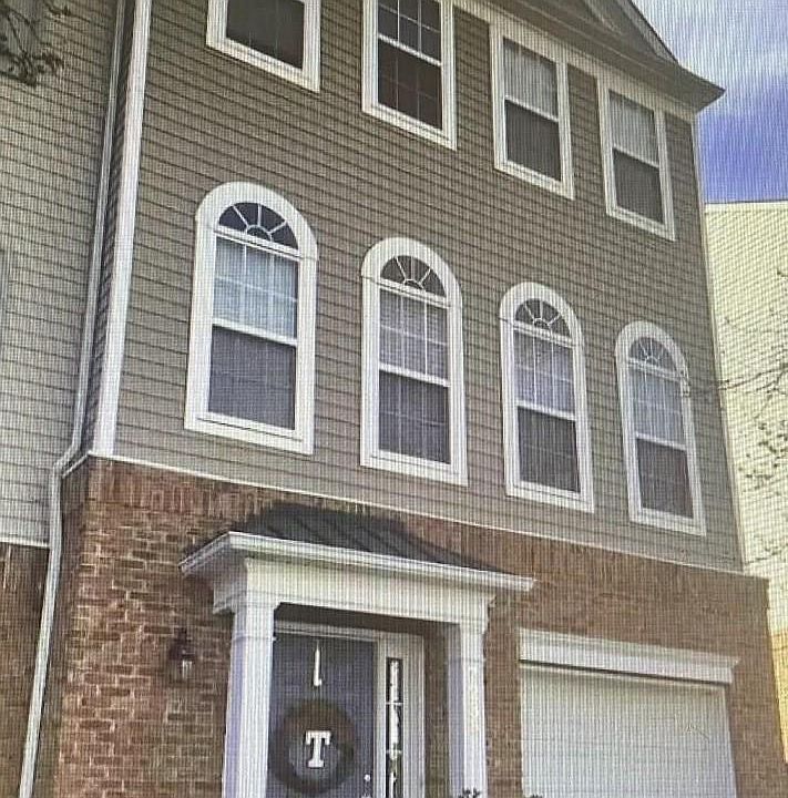 1st image of 7235 Galon Glen Rd
