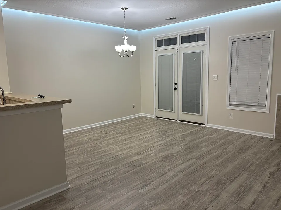 21 Stratum Way