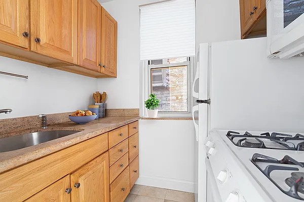 Sold by Corcoran | media 17