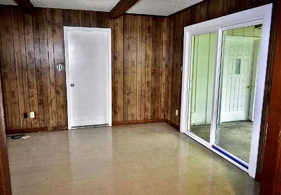 5th image of 905 Sweetgum Dr