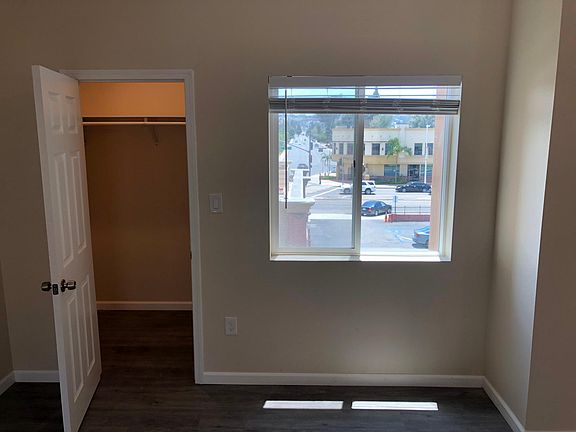 4th image of 120 Ballantyne St Unit 8