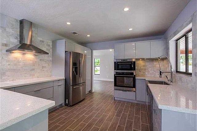 1st image of 535 NW 136th Ct