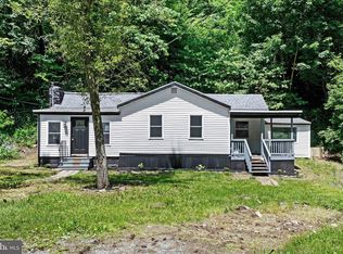 1323 Bridgeton Rd, Fawn Grove, PA 17321