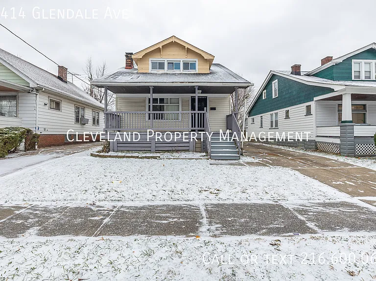 14414 Glendale Ave — Photo 2