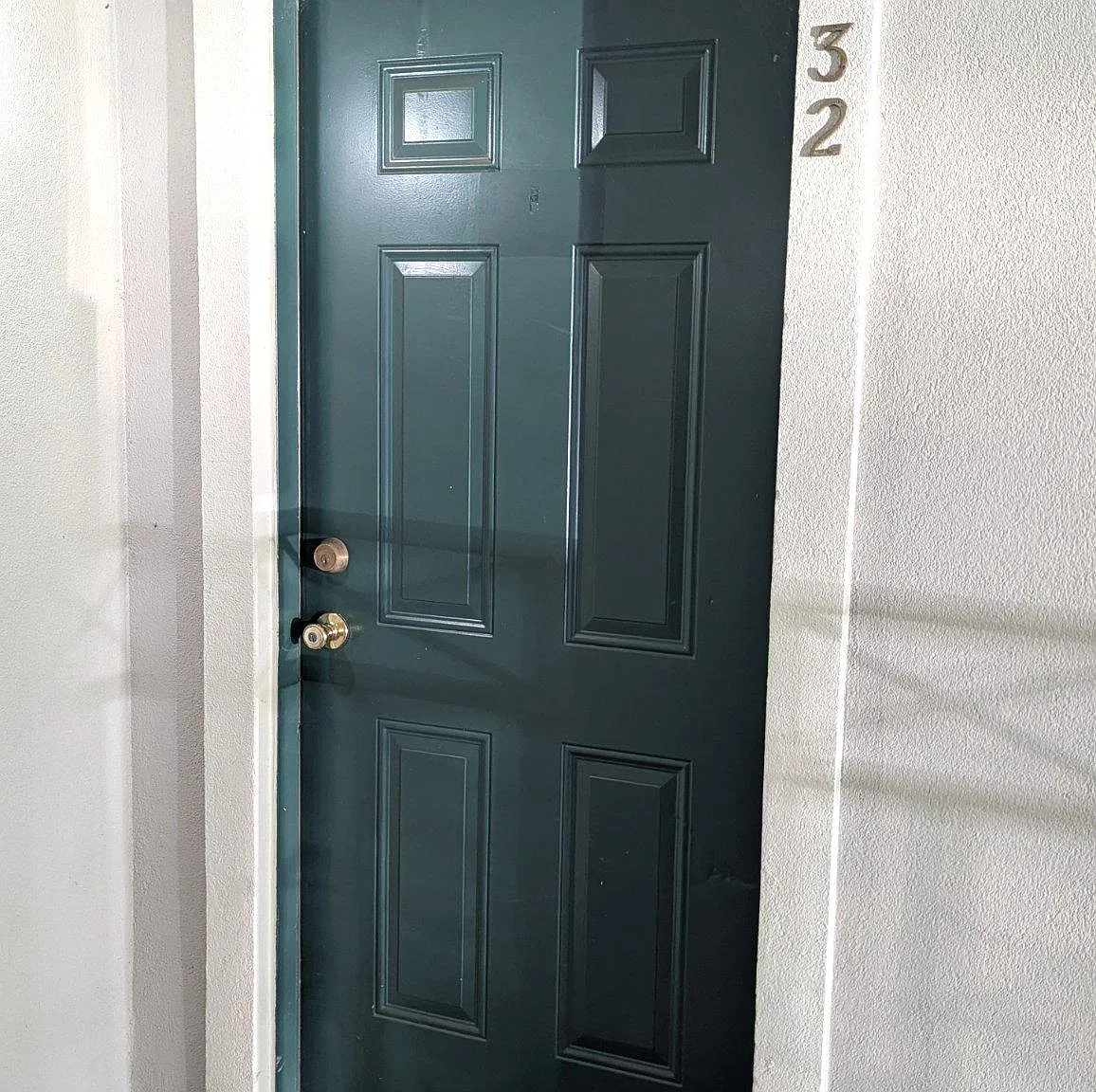 Oak Park Condo At Reston — Photo 2