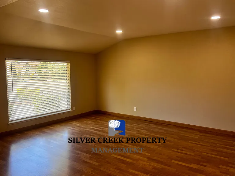 6002 Paxton Ct — Photo 37