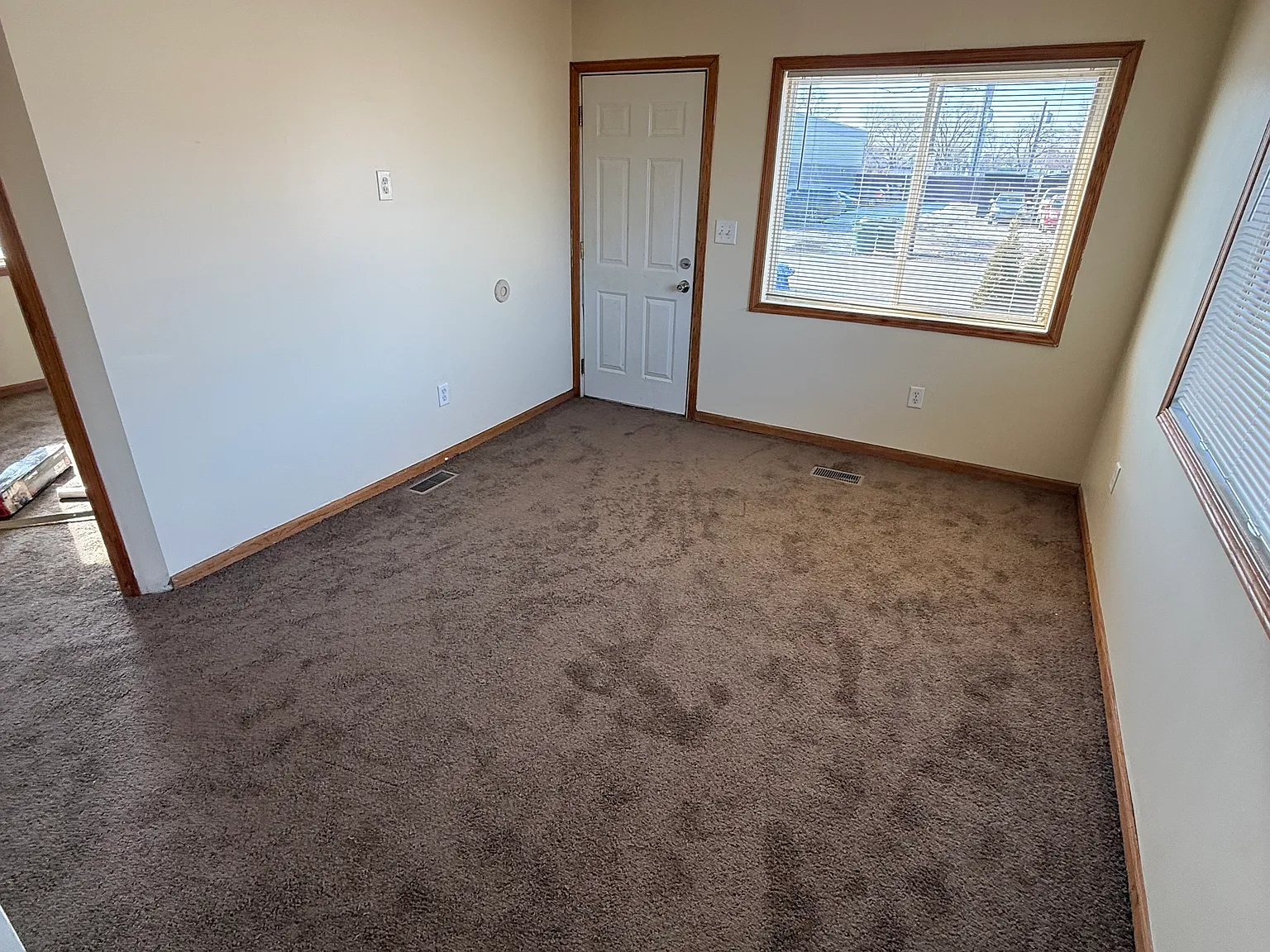 2 bed, 1100 sqft, $1,495 — Photo 3