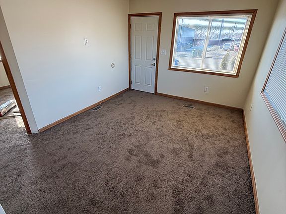 3rd image of 5017 Trankle Ct