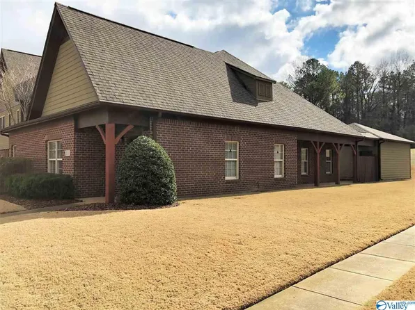 111 Windsor Hill Rd SW, Huntsville, AL 35824