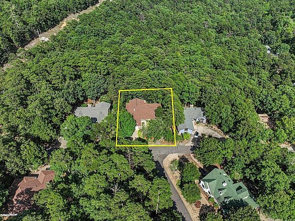 2nd image of 5 Coronado Ln