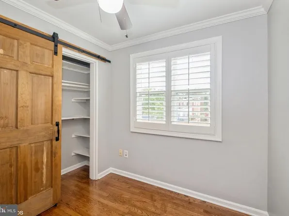 3701 Edison St, Alexandria, VA 22305