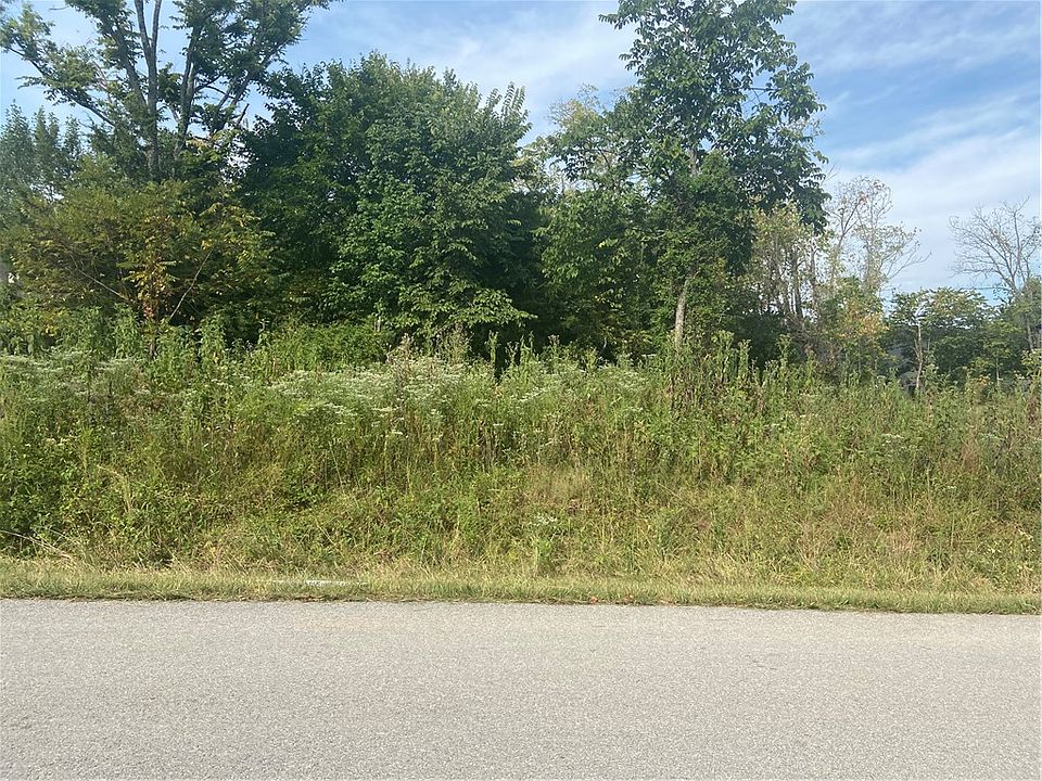 1st image of Coalburn Dr #7