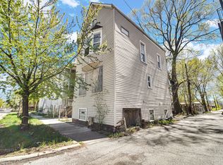 911 W Marquette Rd, Chicago, IL 60621