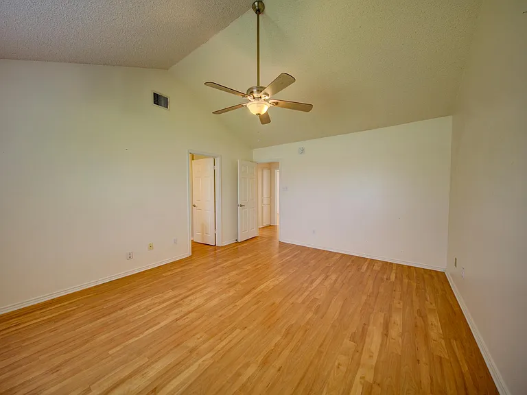 230 Cibolo Branch Dr — Photo 18